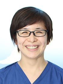 歯科医師 林 美恵