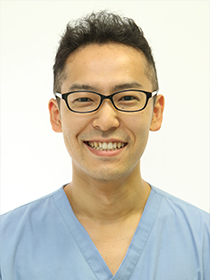 歯科医師 関 雄平